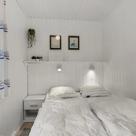 3 Bedroom Cozy In *