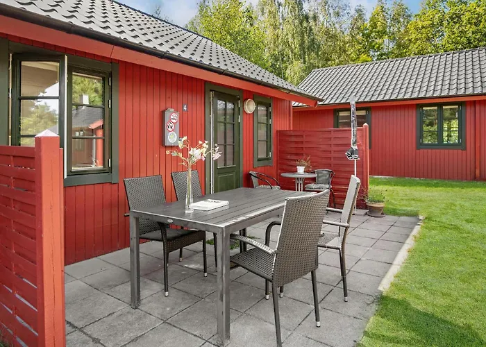 3 Bedroom Cozy In Nyaraló Neksø